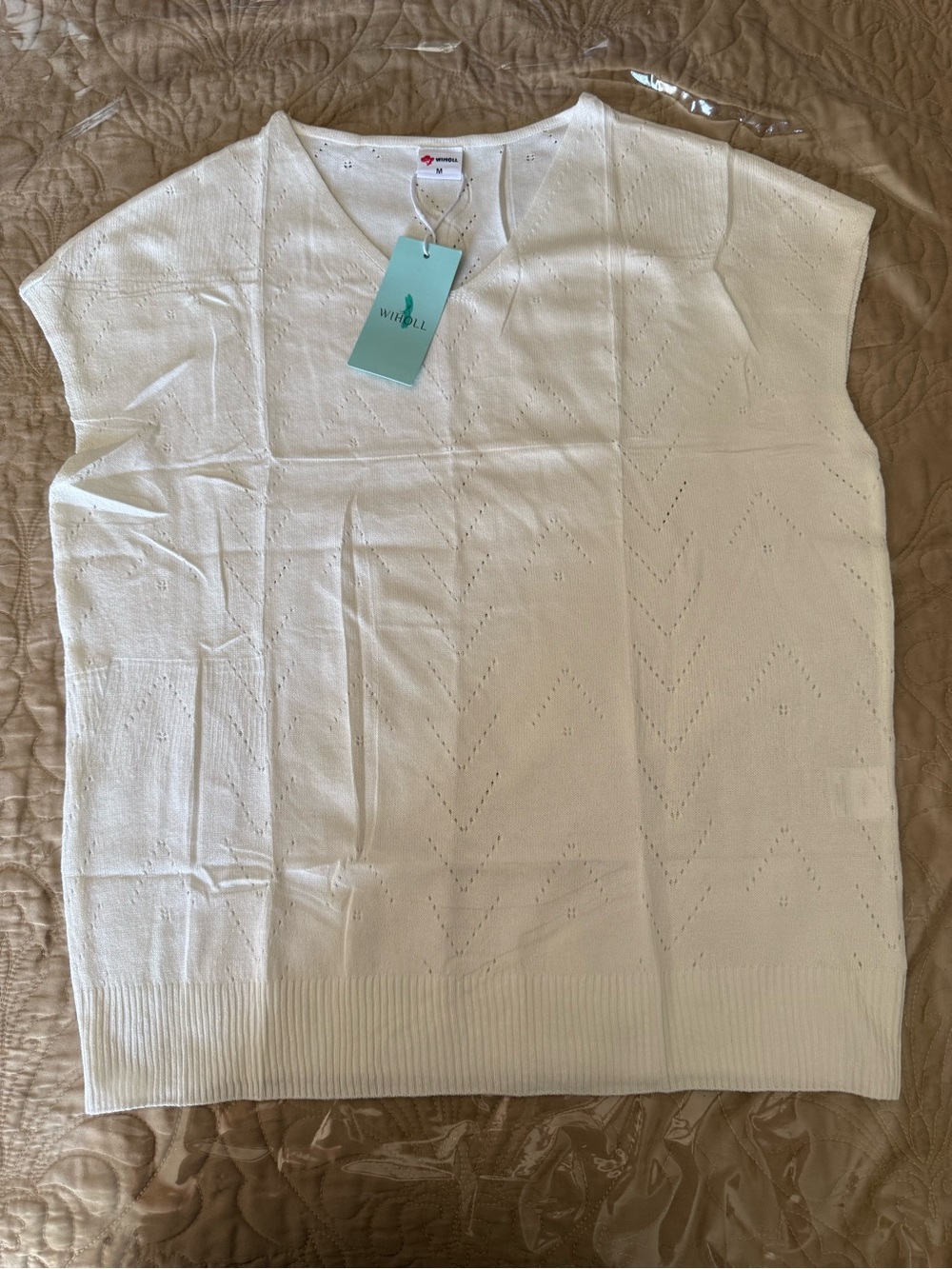 Openwork V-Neck Short Sleeve Knit Top in White